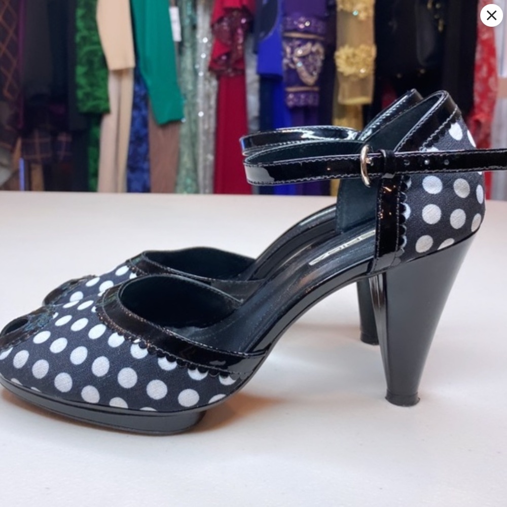 VIA SPIGA Retro Polkadot Heels 8